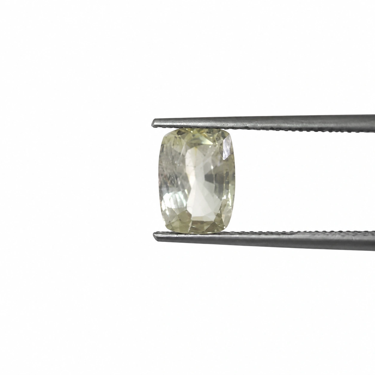Yellow Sapphire Gemstone, Weight 3.08 Ct - Image 2