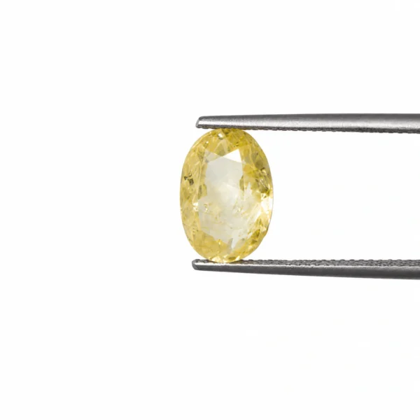Yellow Sapphire Gemstone, Weight 4.22 Ct